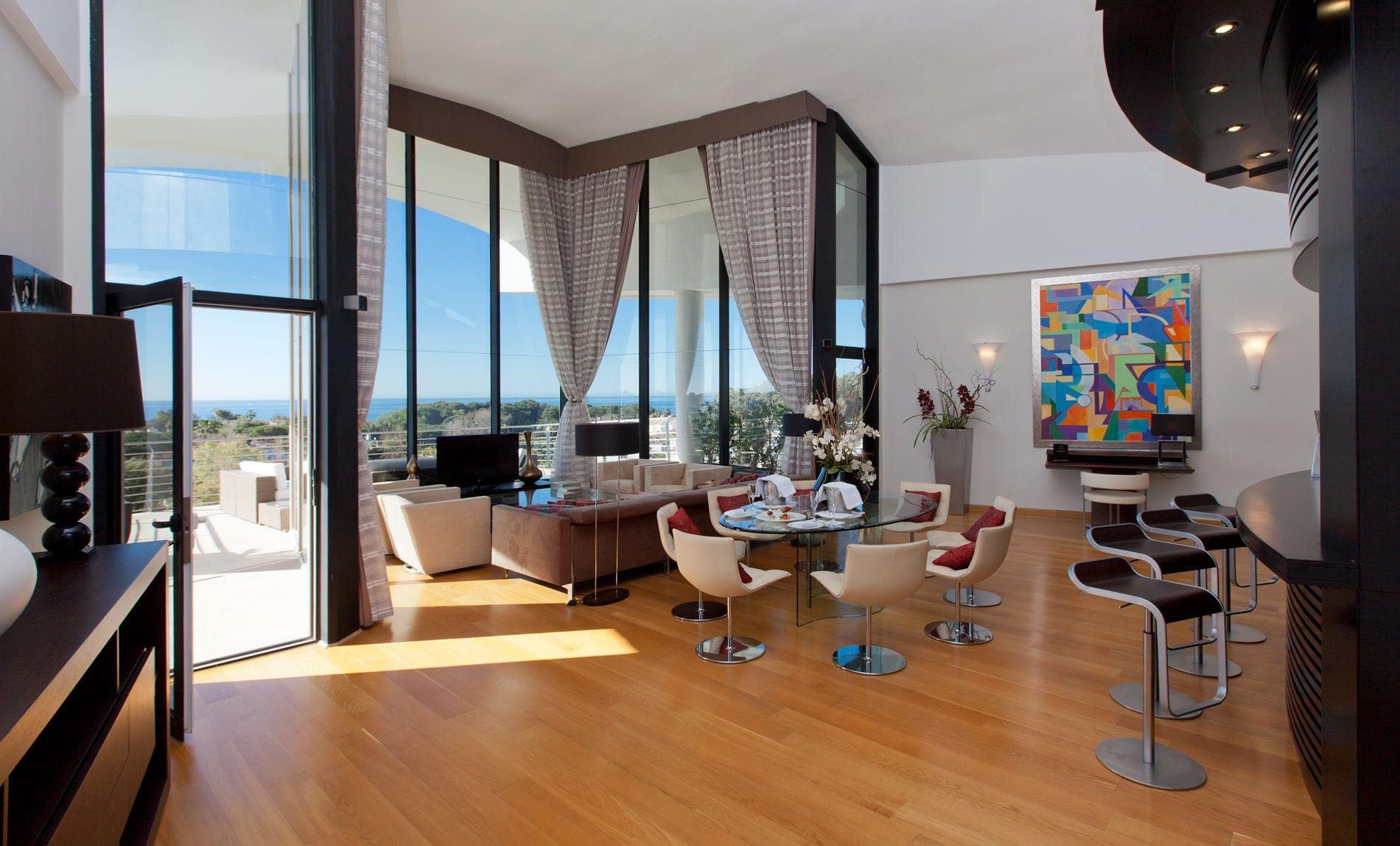 Готель Senator Banus (Adults Only) Естепона Екстер'єр фото Interior of a penthouse apartment